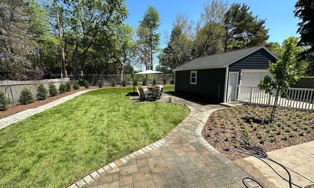 Dean Bjorkstrand Landscaping