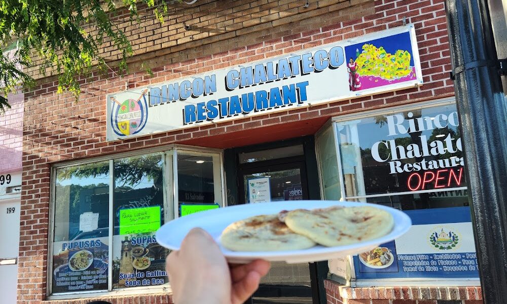 El Rincon Chalateco Restaurants