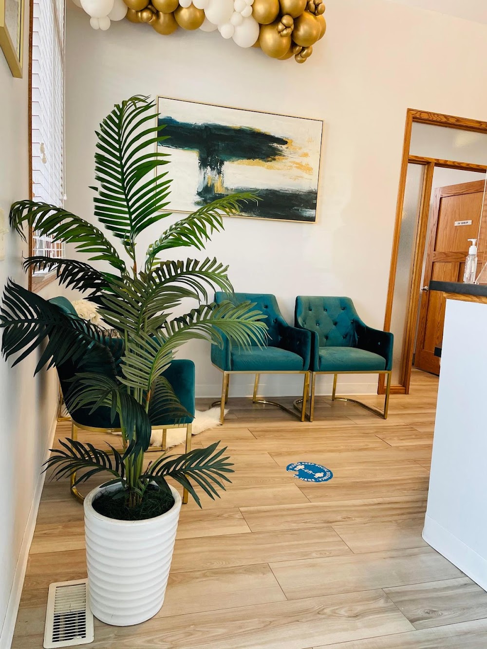 iGlow Med Spa