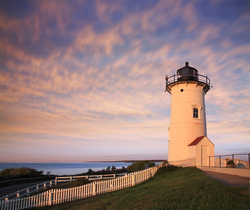 Lighthouse Moving