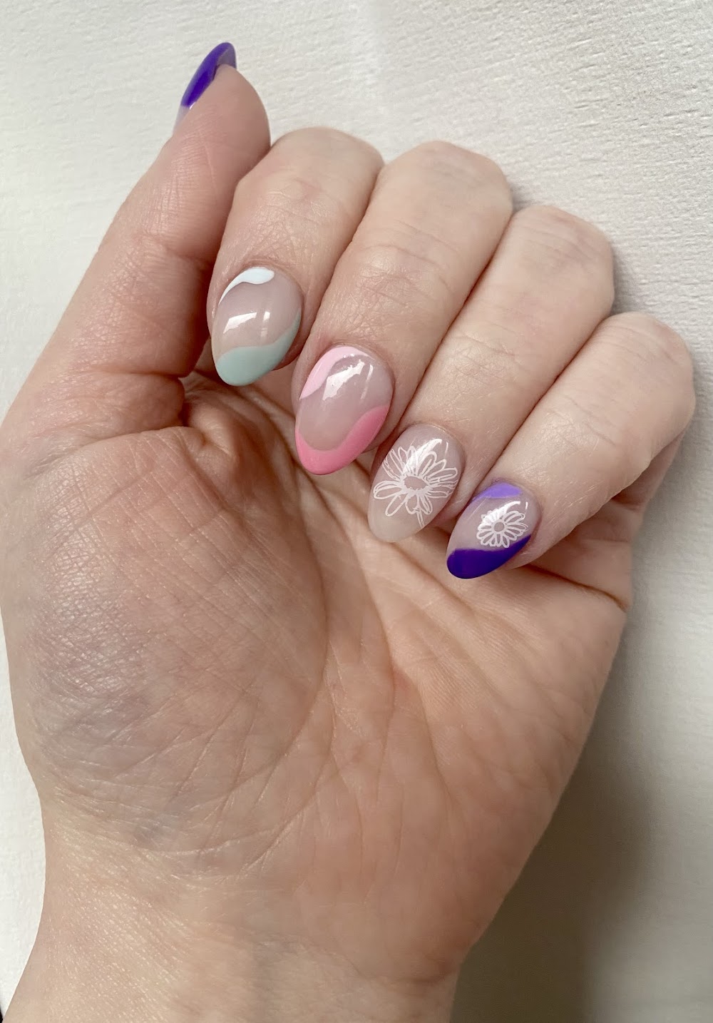 Lua Nova Salon & Spa